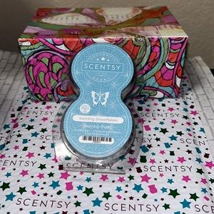 Scentsy Pods - Swirling Snowflakes